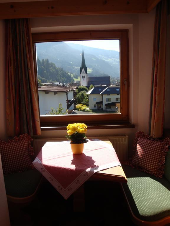 Appartementhaus Kaltenbach-stumm By Piaunddirk *
