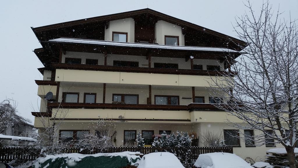 Apartment Appartementhaus Kaltenbach-stumm By Piaunddirk Stumm